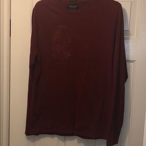 American Eagle size M dark red long sleeve shirt